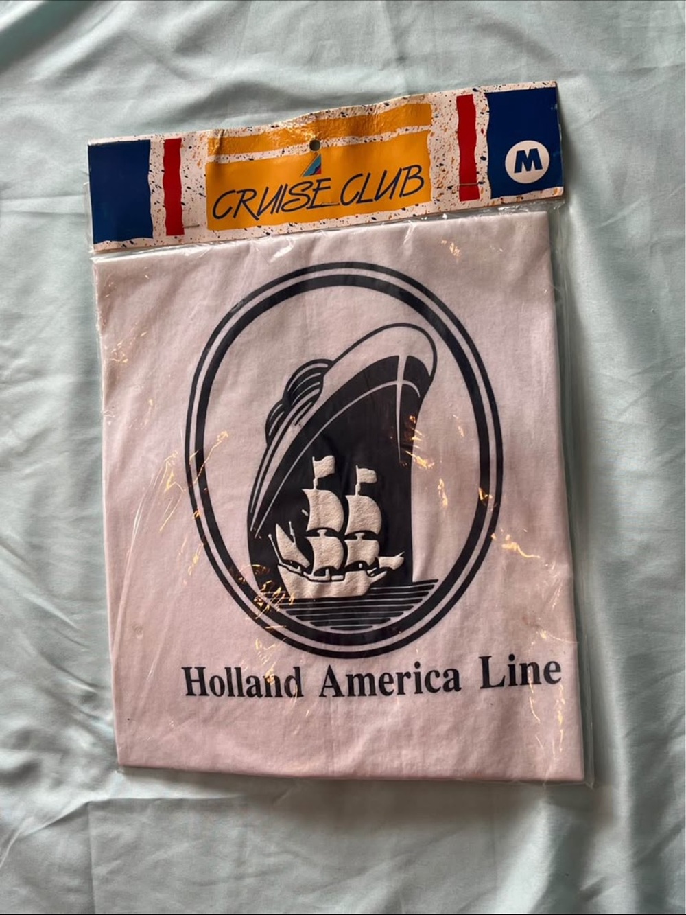 Cruise Club Holland America Line White Short Sleeve Tee - Medium